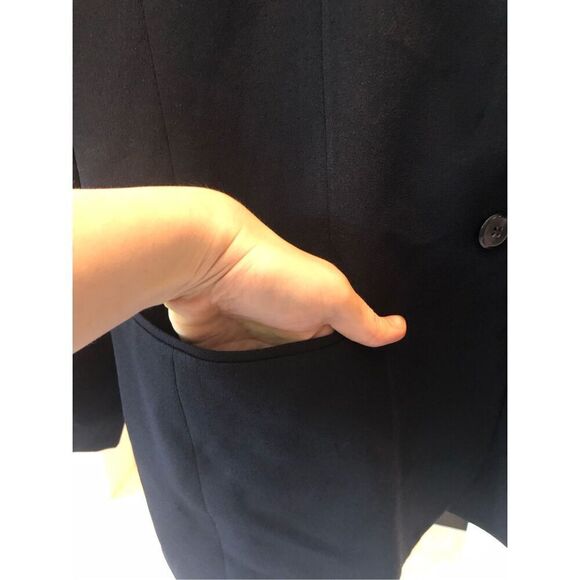 Chaus Women’s Black Elegant 2 Piece Suit Blazer and Pants Size Petite 14 - Picture 4 of 13